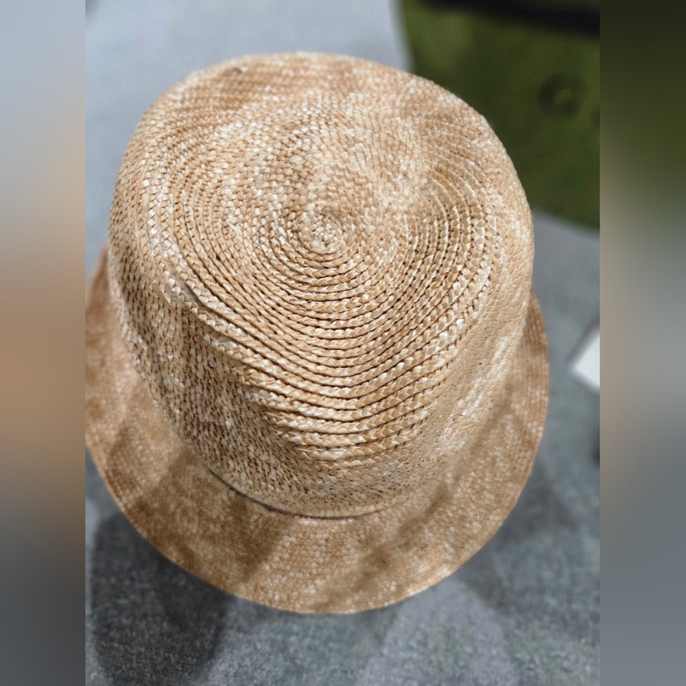Gucci Trilby Straw Hat with Red and Green Stripe Size M EUC COMES W/ TAGS& BOX - Picture 14 of 16